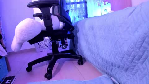 Snapshot of stephanifox chatting on February 2025 09:27:02 PM Stephanie online show from February 2025 09:27:02 PM