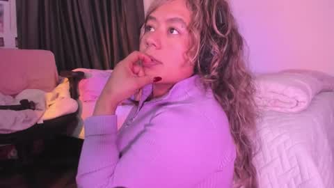 Snapshot of stephanifox chatting on September 2025 06:35:01 AM Stephanie online show from September 2025 06:35:01 AM