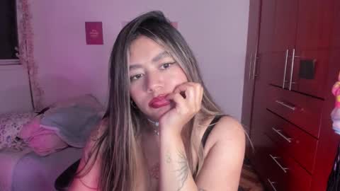 Snapshot of stephanifox chatting on October 2025 02:45:01 AM Stephanie online show from October 2025 02:45:01 AM