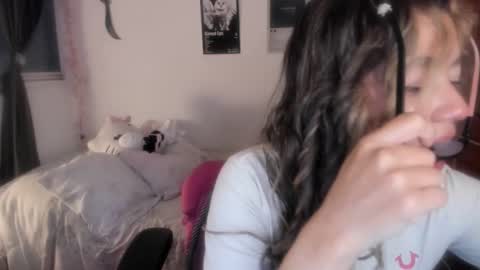 Stephanie  online show from February 2026 11:24:02 PM