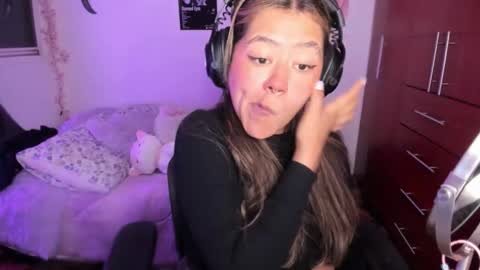 Stephanie  online show from March 2026 11:31:02 PM