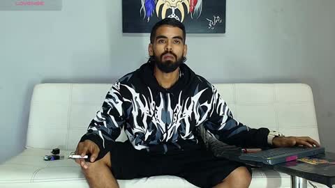 Snapshot of stephenbrown_ chatting on January 2025 11:42:01 PM ................ online show from January 2025 11:42:01 PM