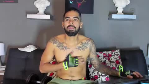 Snapshot of stephenbrown_ chatting on March 2025 10:31:02 PM ................ online show from March 2025 10:31:02 PM