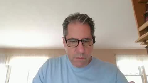 stephenhal9 online show from October 2025 02:18:02 PM