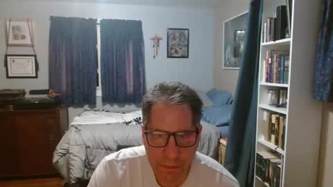 stephenhal9 online show from February 2026 03:29:02 AM