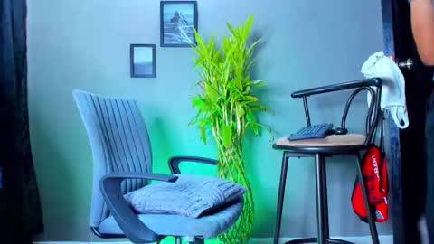 Steve  online show from January 2026 06:13:01 PM