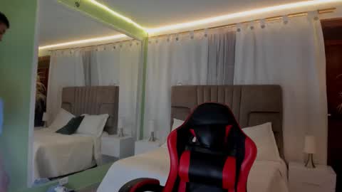 Steve Pervert online show from November 2025 02:54:01 AM