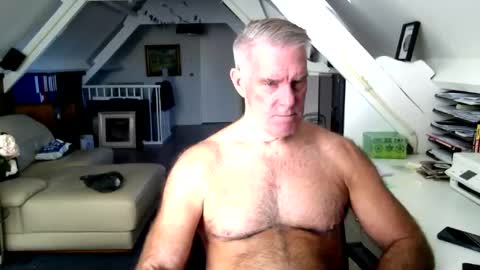 Snapshot of stevetwo chatting on November 2025 12:55:01 PM stevetwo online show from November 2025 12:55:01 PM