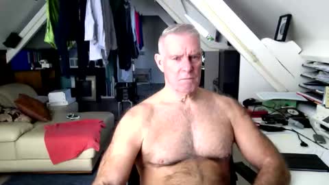 stevetwo online show from March 2026 12:23:01 PM