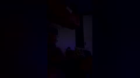 stevieznyc225 online show from December 2025 10:46:01 AM