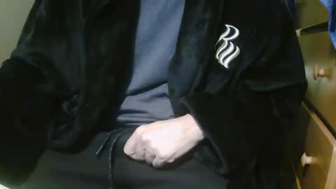 Snapshot of stevo69697 chatting on January 2025 05:02:02 AM Chillguy online show from January 2025 05:02:02 AM