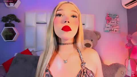 Snapshot of steyseequeen chatting on October 2025 06:23:02 AM Steisee Reyes online show from October 2025 06:23:02 AM