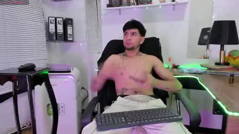 Manuel online show from June 2026 09:03:02 PM