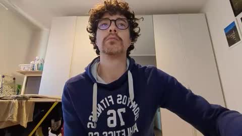 Snapshot of sti270452 chatting on December 2025 09:39:02 AM Jenk online show from December 2025 09:39:02 AM