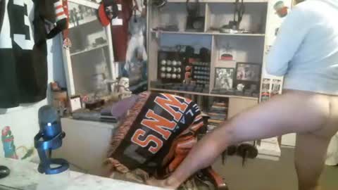 Snapshot of stickey4areason chatting on November 2025 12:57:02 AM stickey online show from November 2025 12:57:02 AM