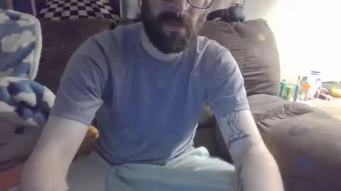 stickywhiteslime online show from January 2026 08:47:01 PM