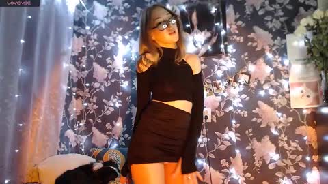 Catalina online show from December 2024 12:04:02 AM