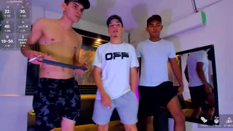 friends online show from November 2025 04:33:02 AM