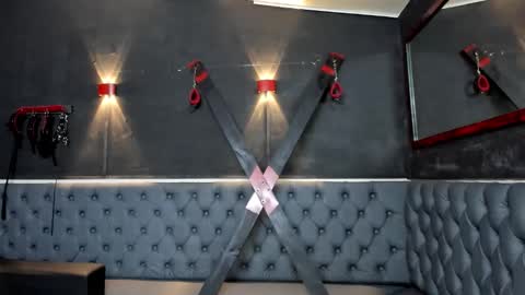 friends online show from December 2025 05:24:02 AM