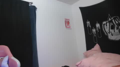 Haily online show from February 2025 09:53:02 PM