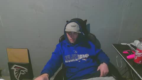 stonedpanda77 online show from December 2024 05:34:01 AM