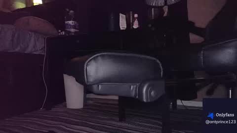 Snapshot of stoner394 chatting on October 2025 11:16:01 PM stoner394 online show from October 2025 11:16:01 PM