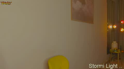 Snapshot of stormi_light chatting on April 2026 07:44:02 PM Stormi online show from April 2026 07:44:02 PM