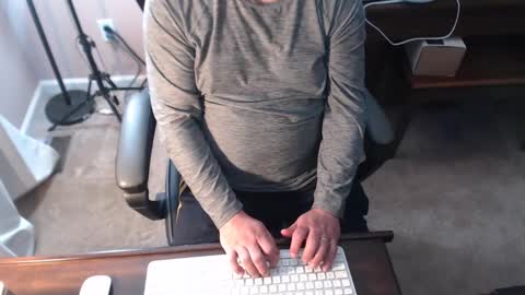 Snapshot of stormy6569 chatting on February 2025 03:21:01 PM Stormy6569 online show from February 2025 03:21:01 PM