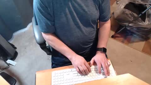 Stormy6569 online show from April 2026 11:48:01 AM