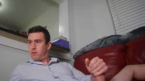 Snapshot of str8stuntcox chatting on May 2026 04:19:02 AM Str8StuntCox online show from May 2026 04:19:02 AM