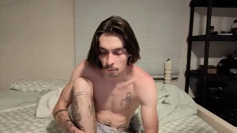 Snapshot of str8whiteboy21 chatting on April 2026 07:39:02 AM str8whiteboy21 online show from April 2026 07:39:02 AM
