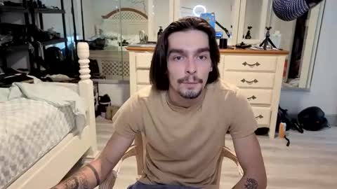 Snapshot of str8whiteboy21 chatting on April 2026 08:44:01 PM str8whiteboy21 online show from April 2026 08:44:01 PM