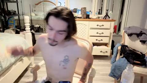 Snapshot of str8whiteboy21 chatting on April 2026 03:30:02 AM str8whiteboy21 online show from April 2026 03:30:02 AM