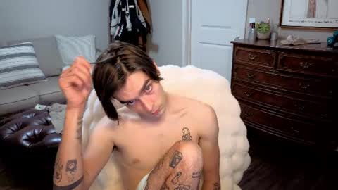 str8whiteboy21 online show from June 2026 04:35:01 AM