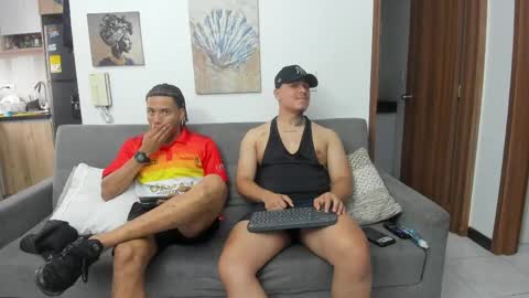 straight__friends online show from May 2026 01:41:01 PM