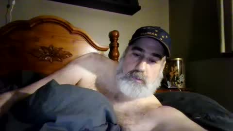 Straightbear4you online show from September 2025 08:27:01 AM