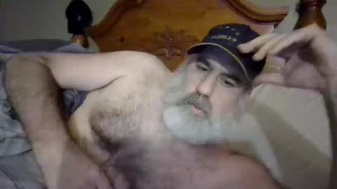 Straightbear4you online show from October 2025 09:43:02 AM