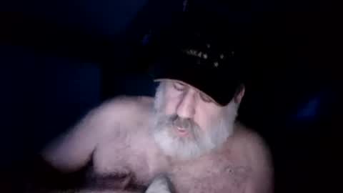 Straightbear4you online show from June 2026 11:27:02 AM