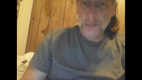 straightmaletouse online show from April 2026 05:10:01 AM