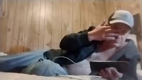 Snapshot of straighttoy chatting on March 2025 08:15:01 AM straighttoy online show from March 2025 08:15:01 AM