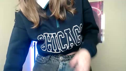 Amalia online show from October 2025 06:10:01 AM