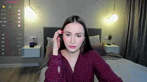 Snapshot of straw_juice chatting on May 2026 03:18:02 PM Laura online show from May 2026 03:18:02 PM