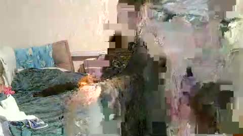 Snapshot of strawberry_storm chatting on September 2025 09:07:02 PM Strawberry Storm online show from September 2025 09:07:02 PM