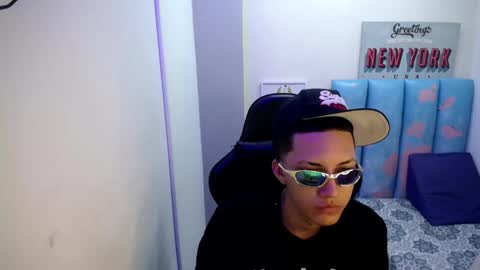 Street online show from April 2026 07:37:01 PM