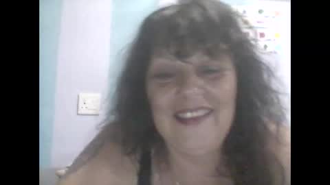 Snapshot of strictaf69 chatting on February 2026 06:14:01 PM Grandmabigtits online show from February 2026 06:14:01 PM