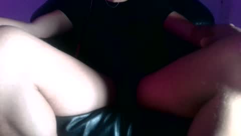 strokeking69420 online show from October 2025 07:42:02 AM