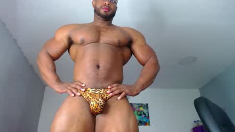 Snapshot of strong_george1 chatting on December 2024 11:17:02 PM strong_george1 online show from December 2024 11:17:02 PM