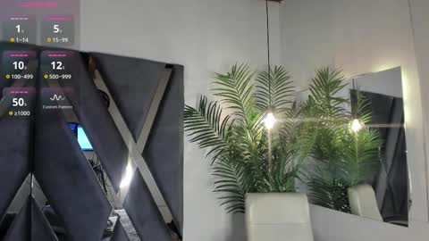 Snapshot of strong_girl_ chatting on February 2026 11:35:02 AM Alexa online show from February 2026 11:35:02 AM