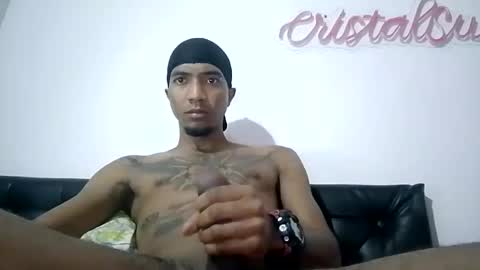 Snapshot of stronganddelicious chatting on October 2025 11:17:01 AM stronganddelicious online show from October 2025 11:17:01 AM