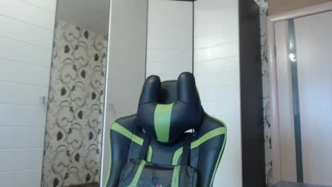 Alex online show from January 2025 09:05:01 AM